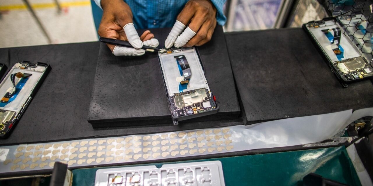 Government of Tamil Nadu Unveils New Policy to Attract Mobile Manufacturing Investments